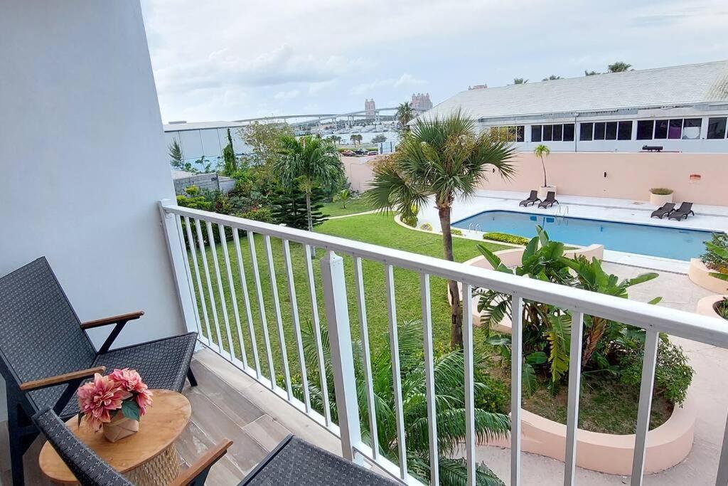 Nassau Harbour Cozy 2 Bedroom Condo Exterior foto